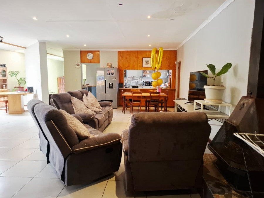 4 Bedroom Property for Sale in Bayswater Free State